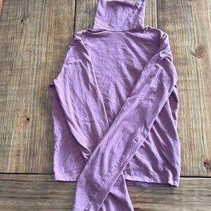 Hollister turtleneck Size L
